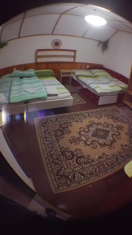 Ubytovanie 184, Bed And Braekfast 184 Stará Lesná 외부 사진